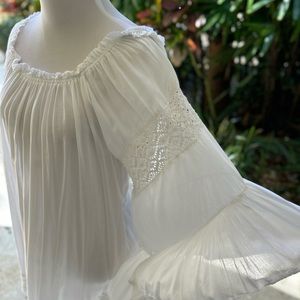 Surf Gypsy Top size medium.